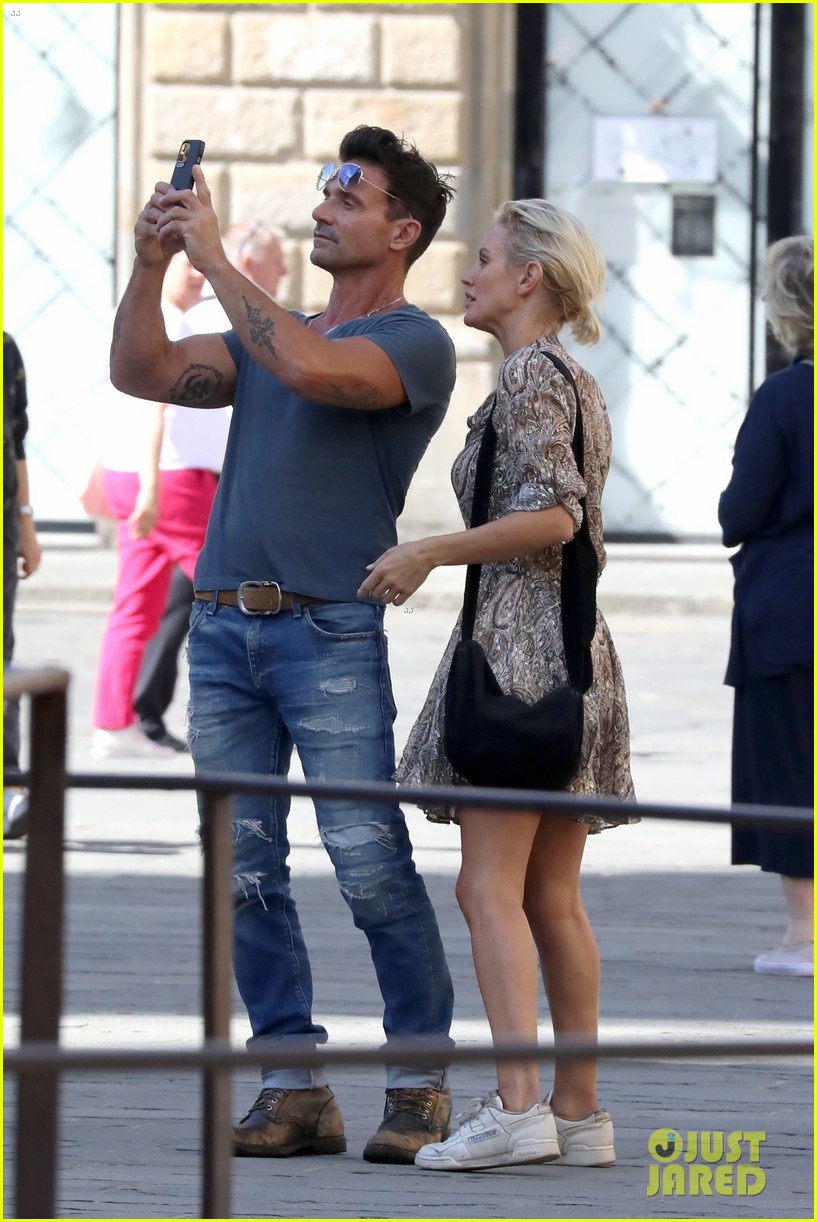 Frank Grillo & Girlfriend Nicky Whelan Enjoy a Romantic Getaway in Florence Photo 4629090