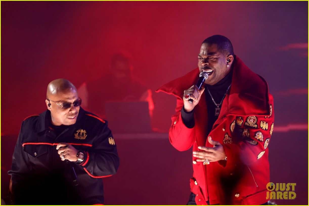 Busta Rhymes Wows With 'Look at Me Now' Rap at Grammys 2023 Read