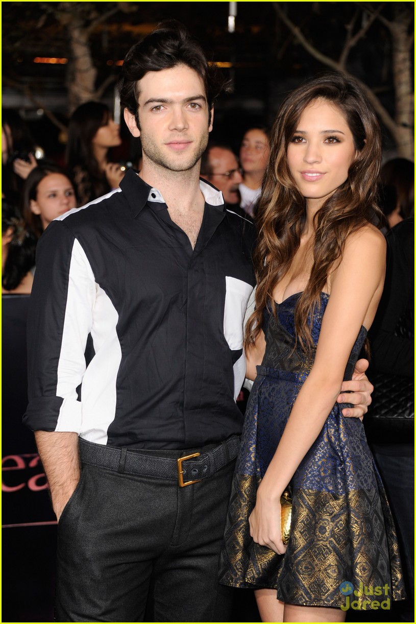 Kelsey Chow 'Breaking Dawn' Premiere with Ethan Peck! Photo 447629