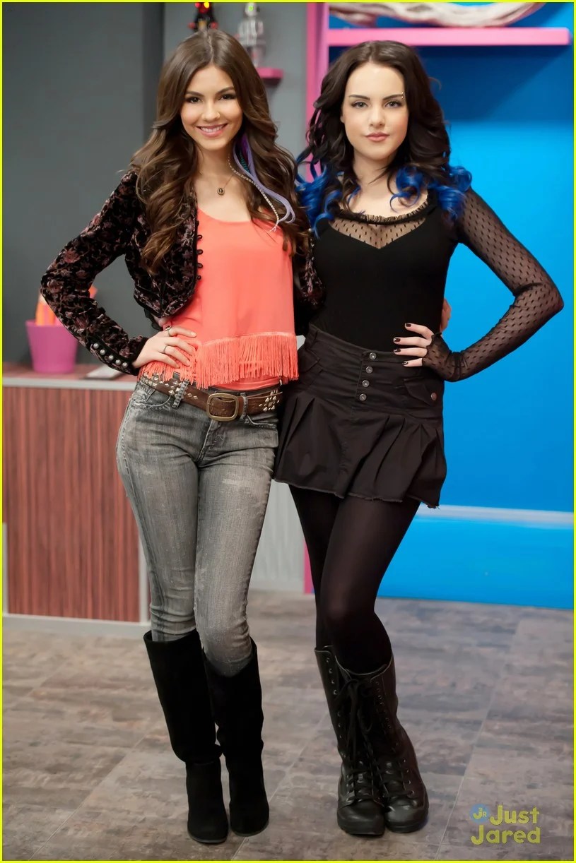 Victoria Justice & Elizabeth Gillies Have a 'Play Date' Photo 462512 Photo Gallery Just