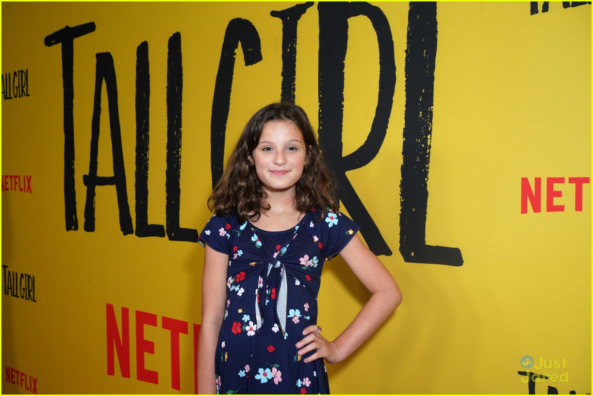 Full Sized Photo of hayley leblanc tall girl premiere 02 Hayley