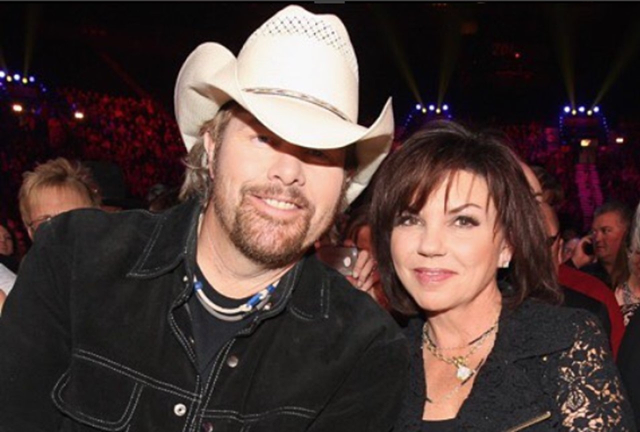 Meet Country Music Star Toby Keith's Wife, Tricia Covel [Pictures]