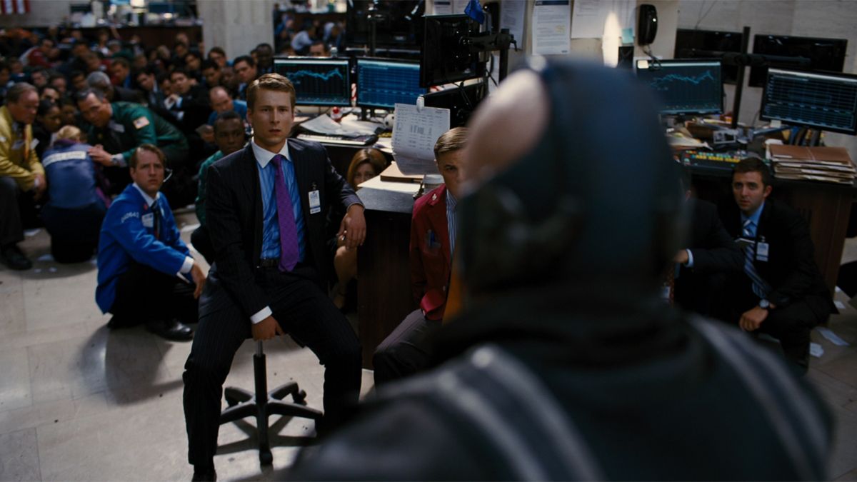 Glen Powell Has An A+ Attitude About His Tiny Role In The Dark Knight Rises (But I Definitely