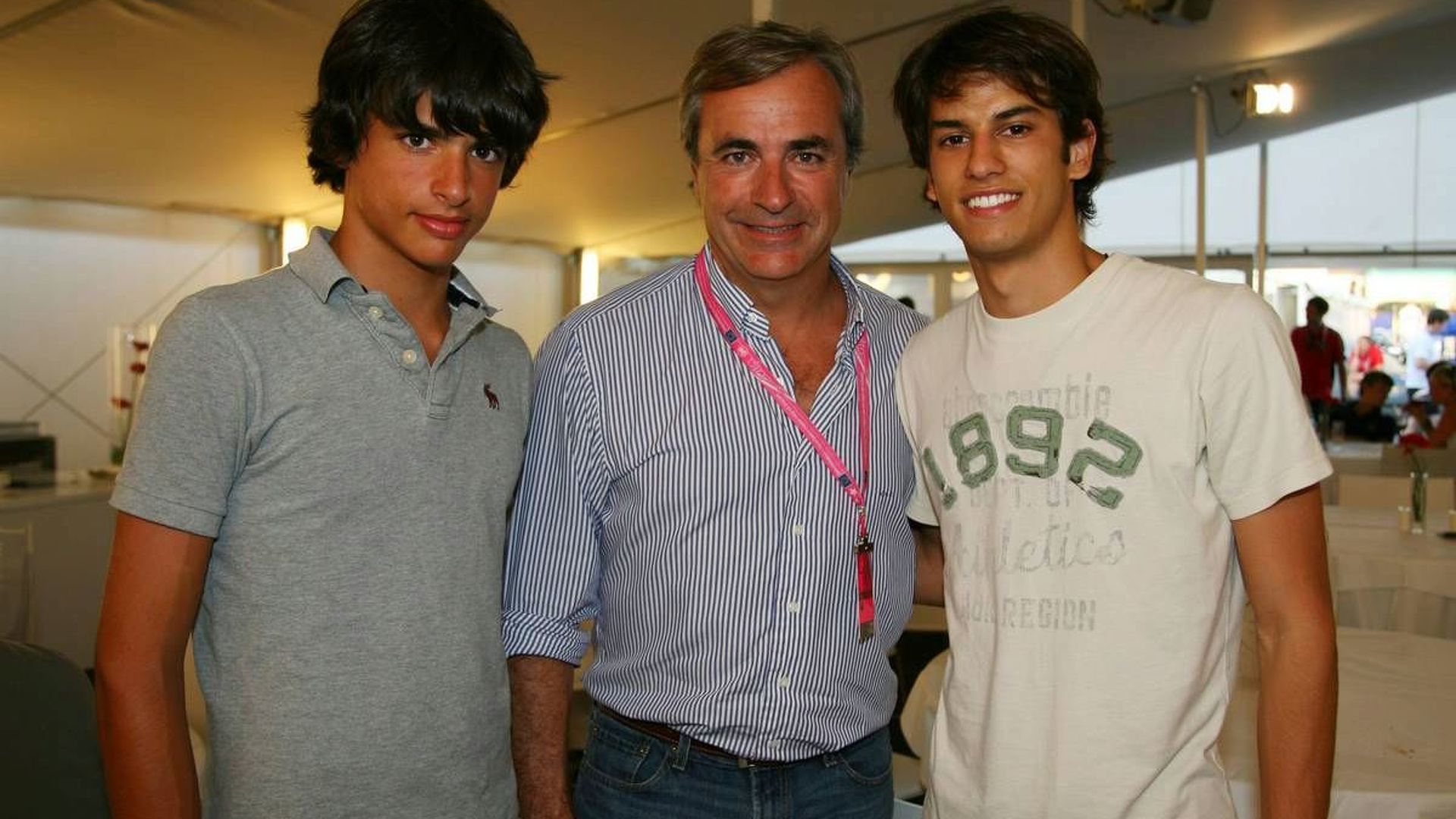 Carlos Sainz's son to join Red Bull junior programme