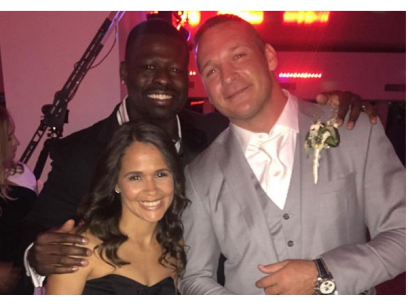 Brian Urlacher Marries Former 'America's Next Top Model' Contestant