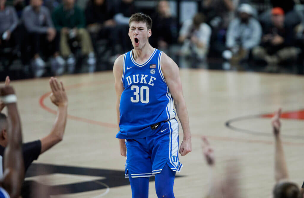 Kyle Filipowski, Duke’s 7foot forward, makes big plays — and small