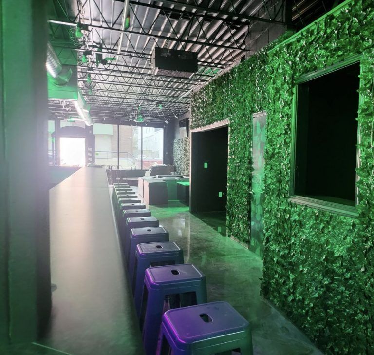 CBD Cocktail Bar and Hookah Lounge Cru Just Opened in NOLA’s French