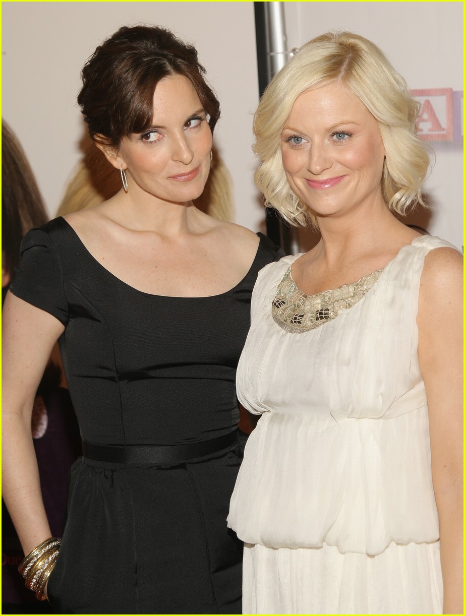 Amy Poehler is Pregnant! Photo 1095391 Amy Poehler, Pregnant