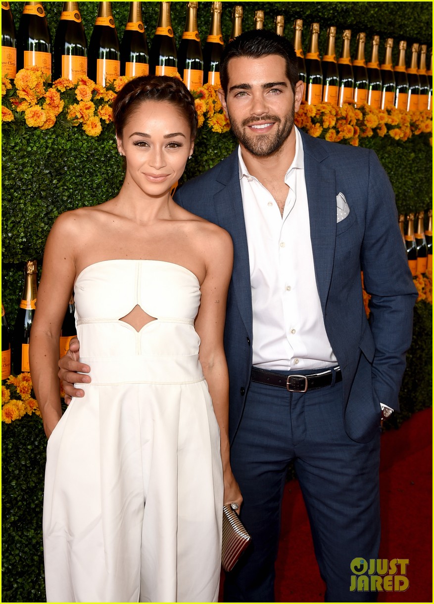 Jesse Metcalfe Is Engaged to Cara Santana! Photo 3735353 Cara