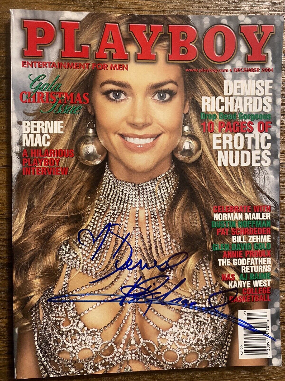 Denise Richards Signed December 2004 PLAYBOY Magazine Values MAVIN