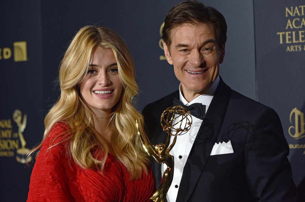 Daphne Oz expecting fourth child with husband John Jovanovic