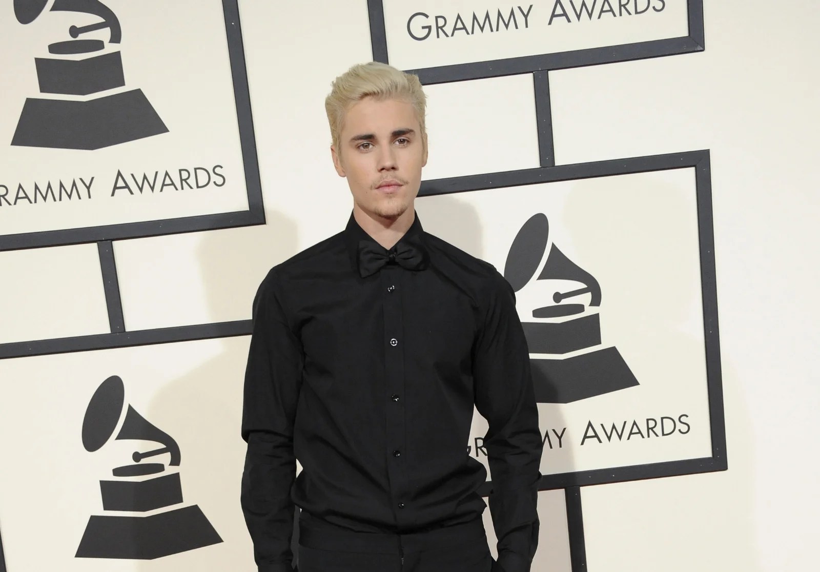 Justin Bieber's Height, Weight, Age, Love Life & More