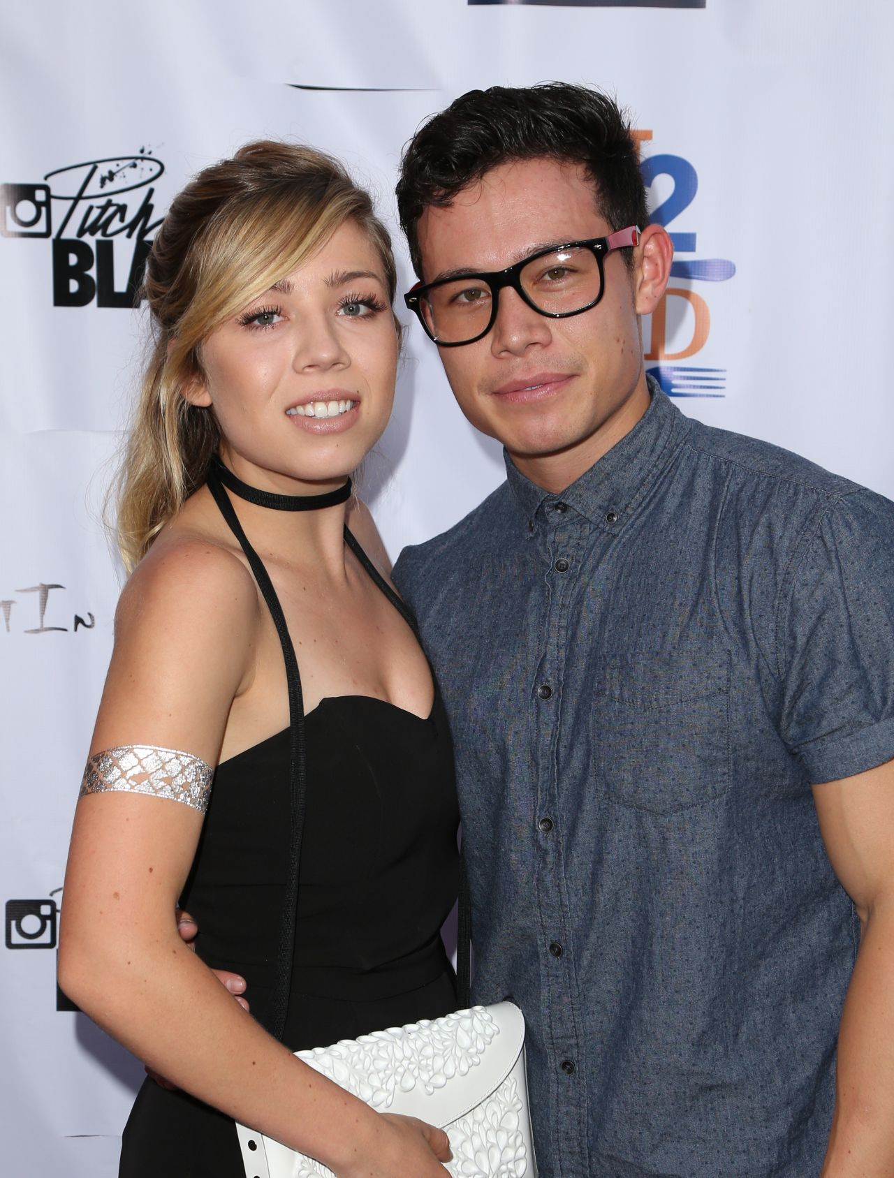 McCurdy 'Lost in America' Special Private Screening Premiere in Los Angeles • CelebMafia