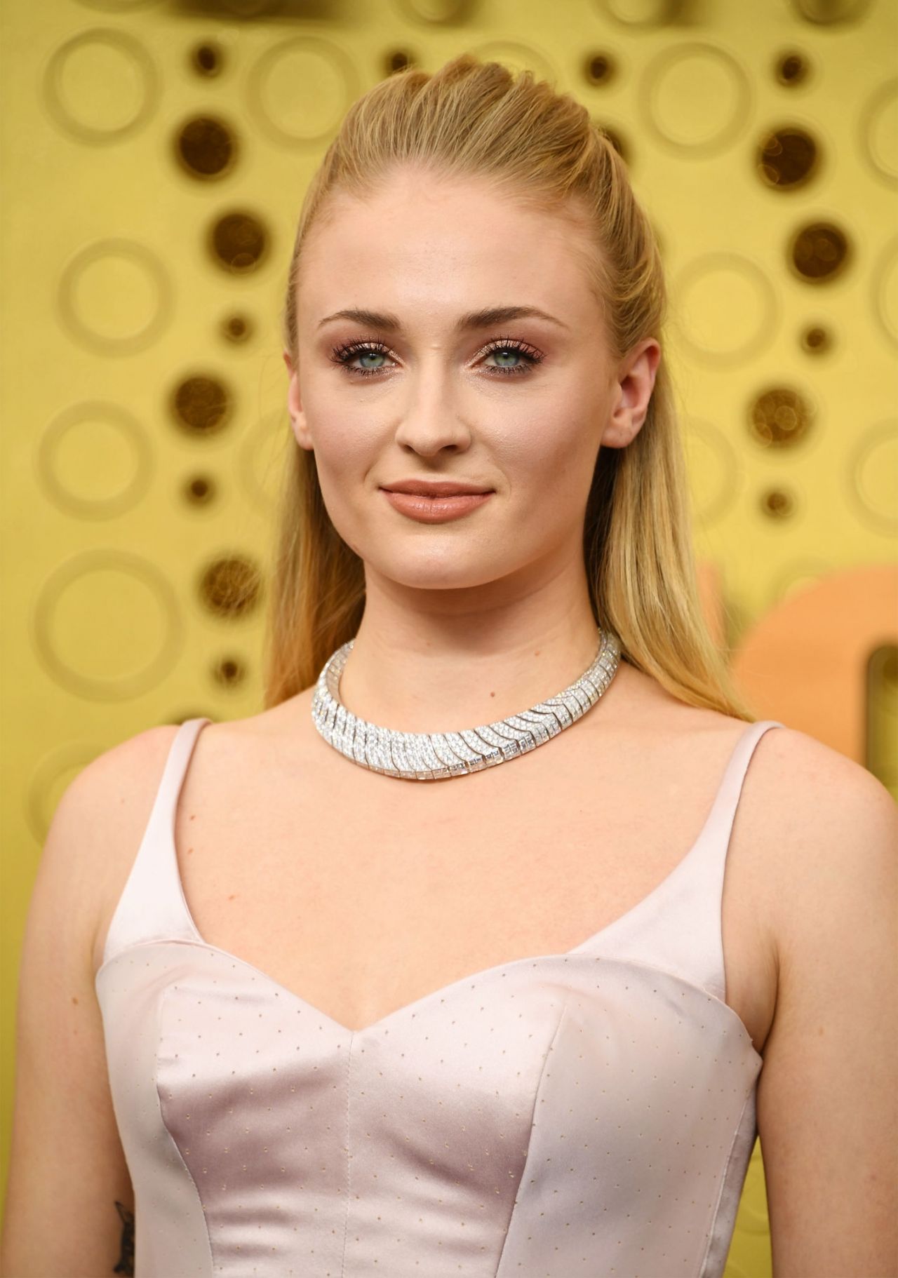 Sophie Turner 2019 Emmy Awards • CelebMafia