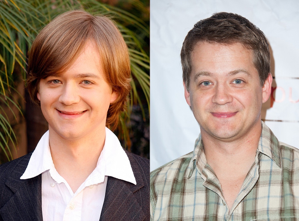 What does Jason Earles do now? Celebrity.fm 1 Official Stars