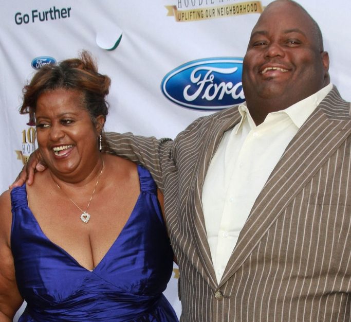 Lavell Crawford 2024 Wife, net worth, tattoos, smoking & body facts