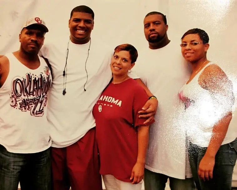 Veronica Williams Trent Williams Mother Know About Her