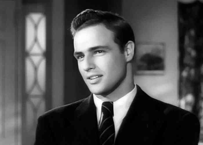 Marlon Brando Height, Net Worth, Age, Family, Affair, and More