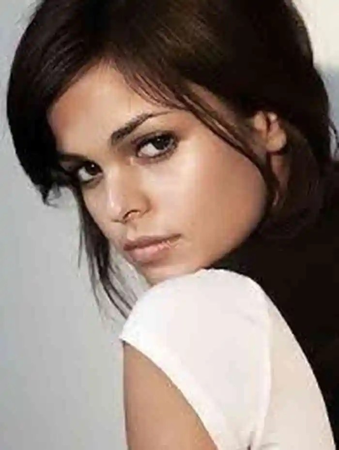 Lina Esco Age, Net Worth, Height, Affair, Career, and More