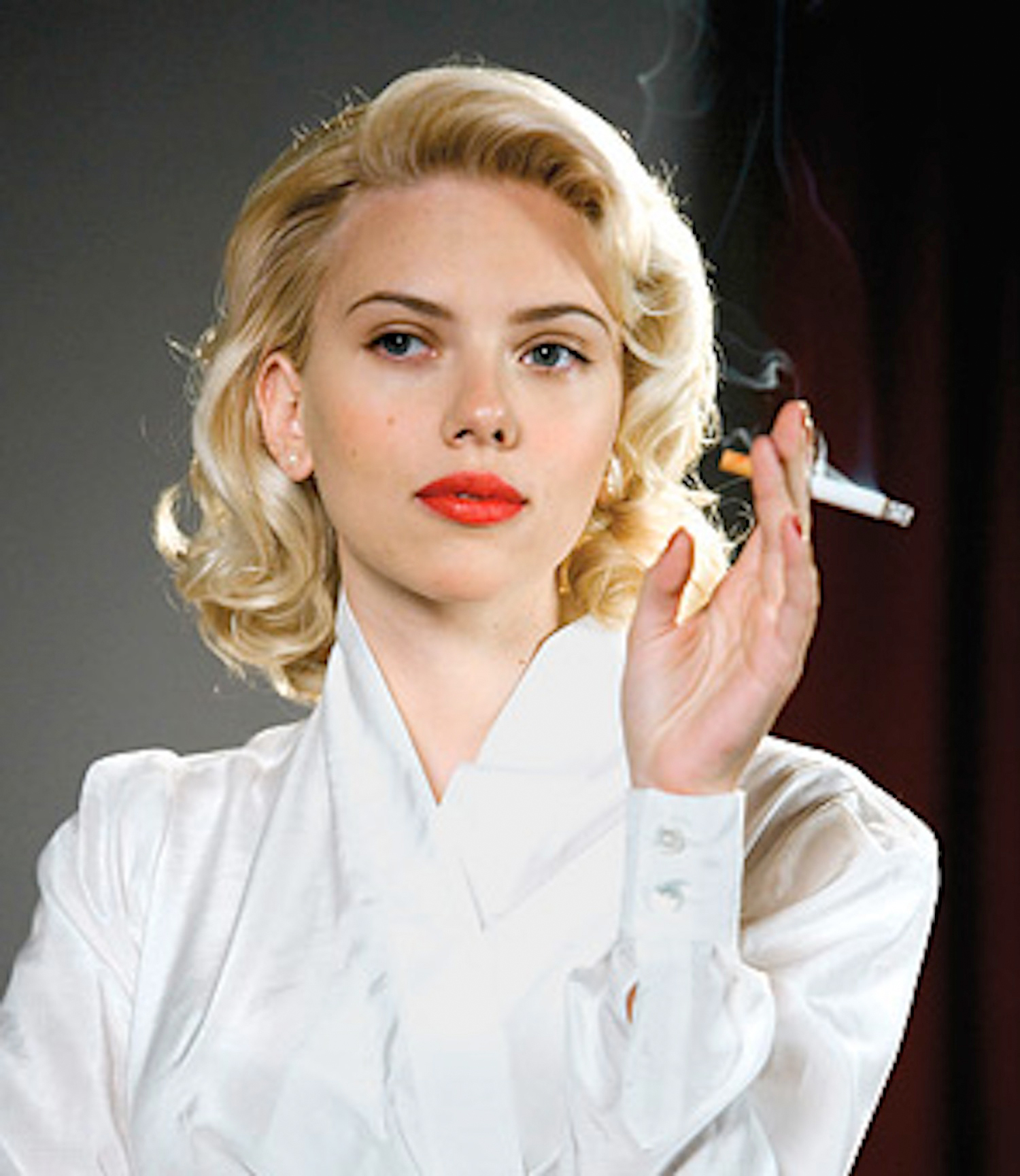 Top 5 Women Celebrities Who Smoke CigarettesGuide