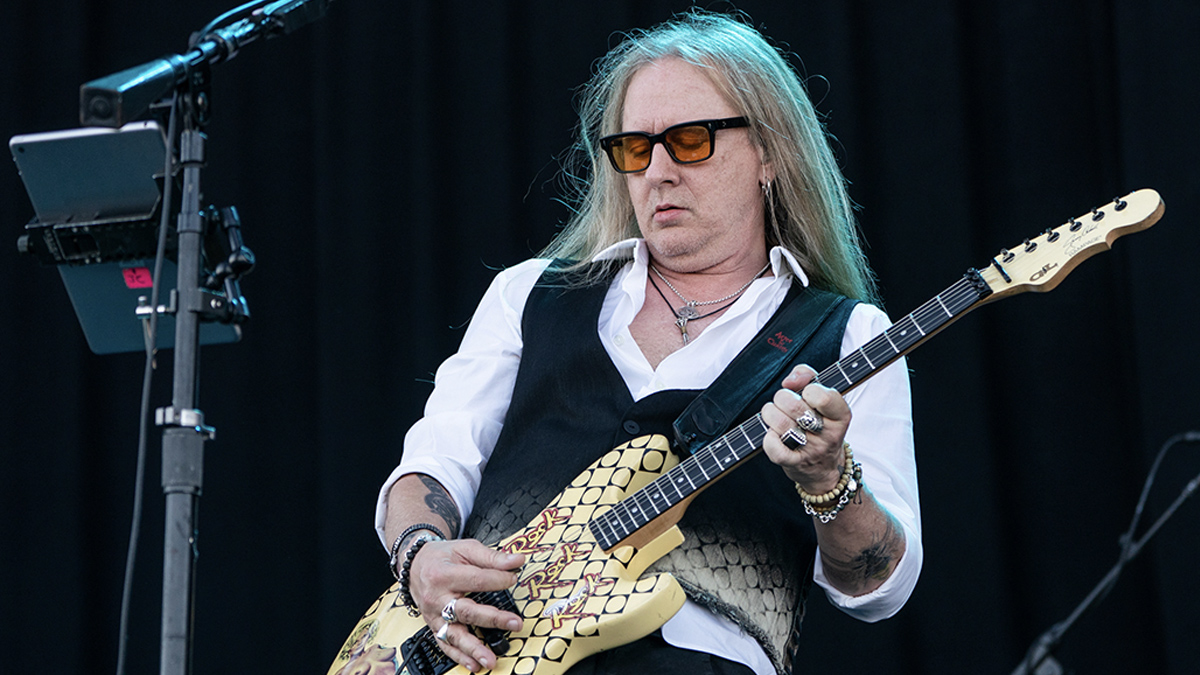 Jerry Cantrell's 2023 US Tour See the Dates