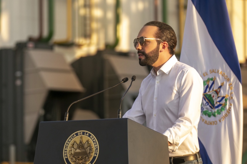 In El Salvador, supreme court rules presidents can serve two