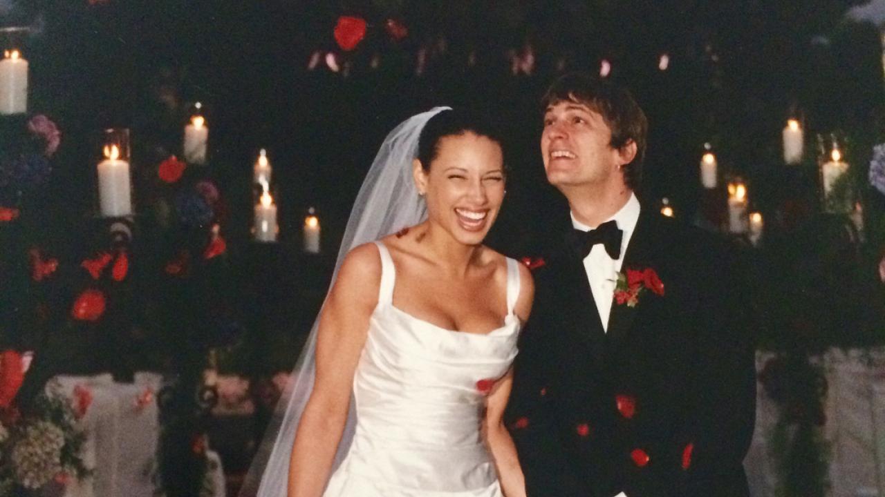 Matchbox Twenty’s Rob Thomas Celebrates 18th Wedding Anniversary With