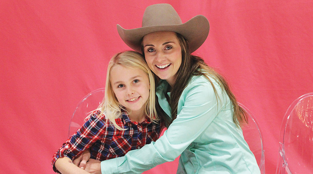 Amber Marshall from Heartland Chats with Kayla at The Royal Winter Fair Cottage Country