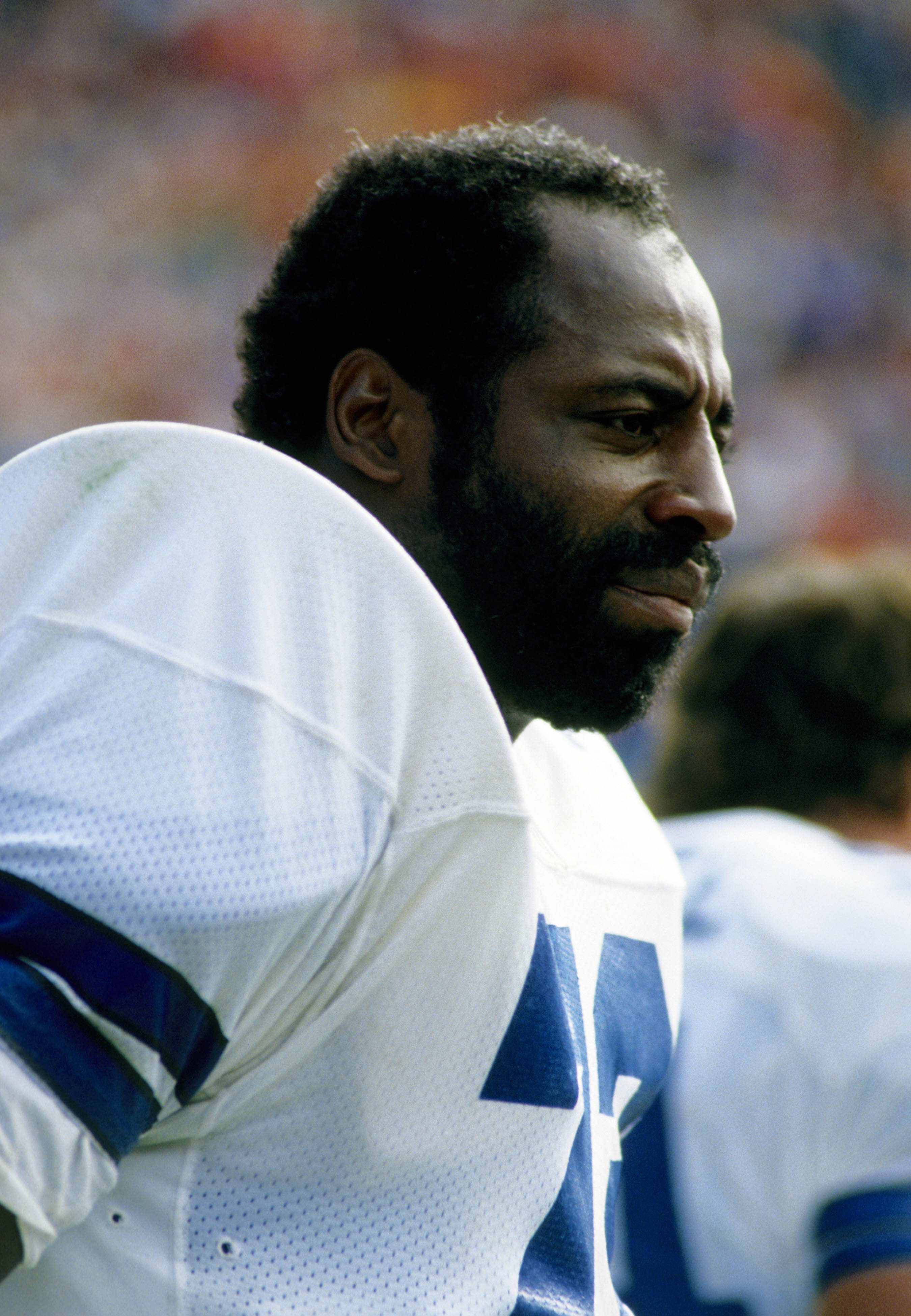 Ed ‘Too Tall’ Jones Cowboys’ big man left football, came back better