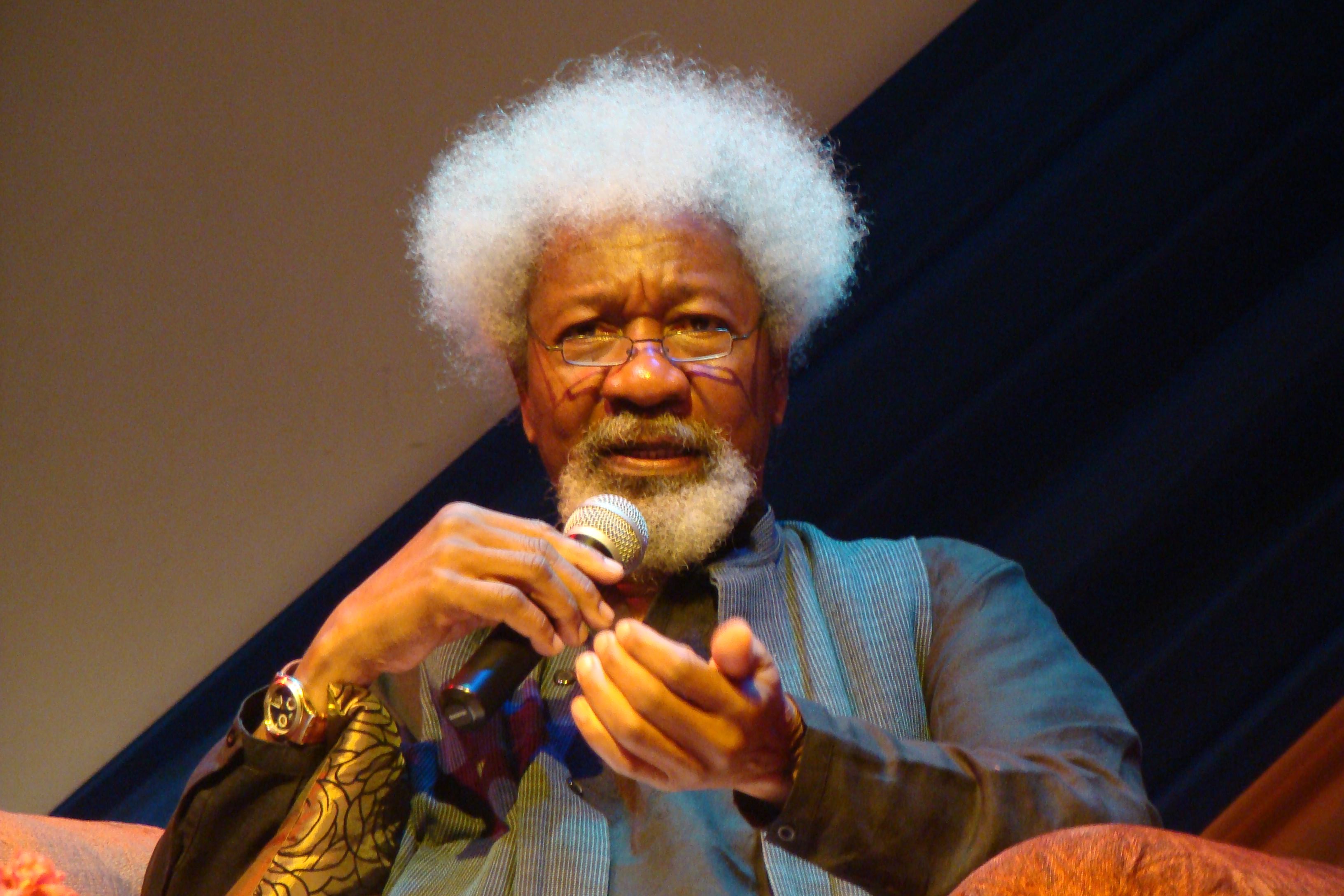 Wole Soyinka claims he has thrown his Green Card away Culture Custodian