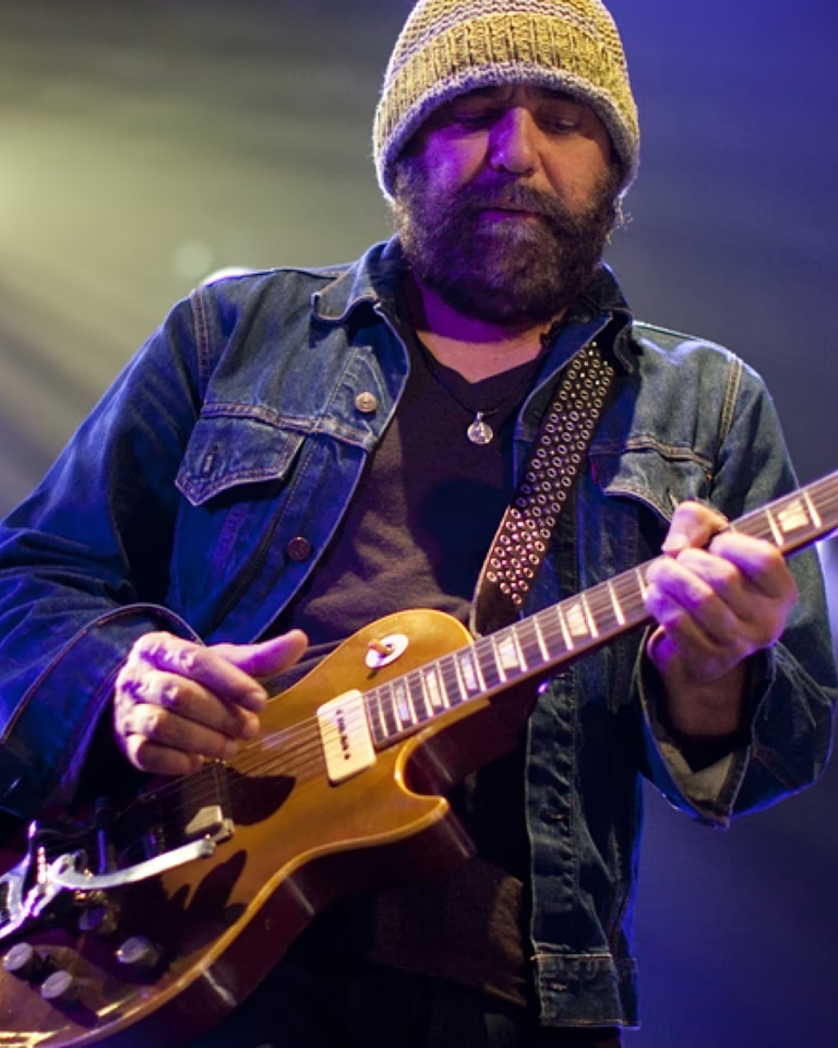 Daniel Lanois Playing For Change