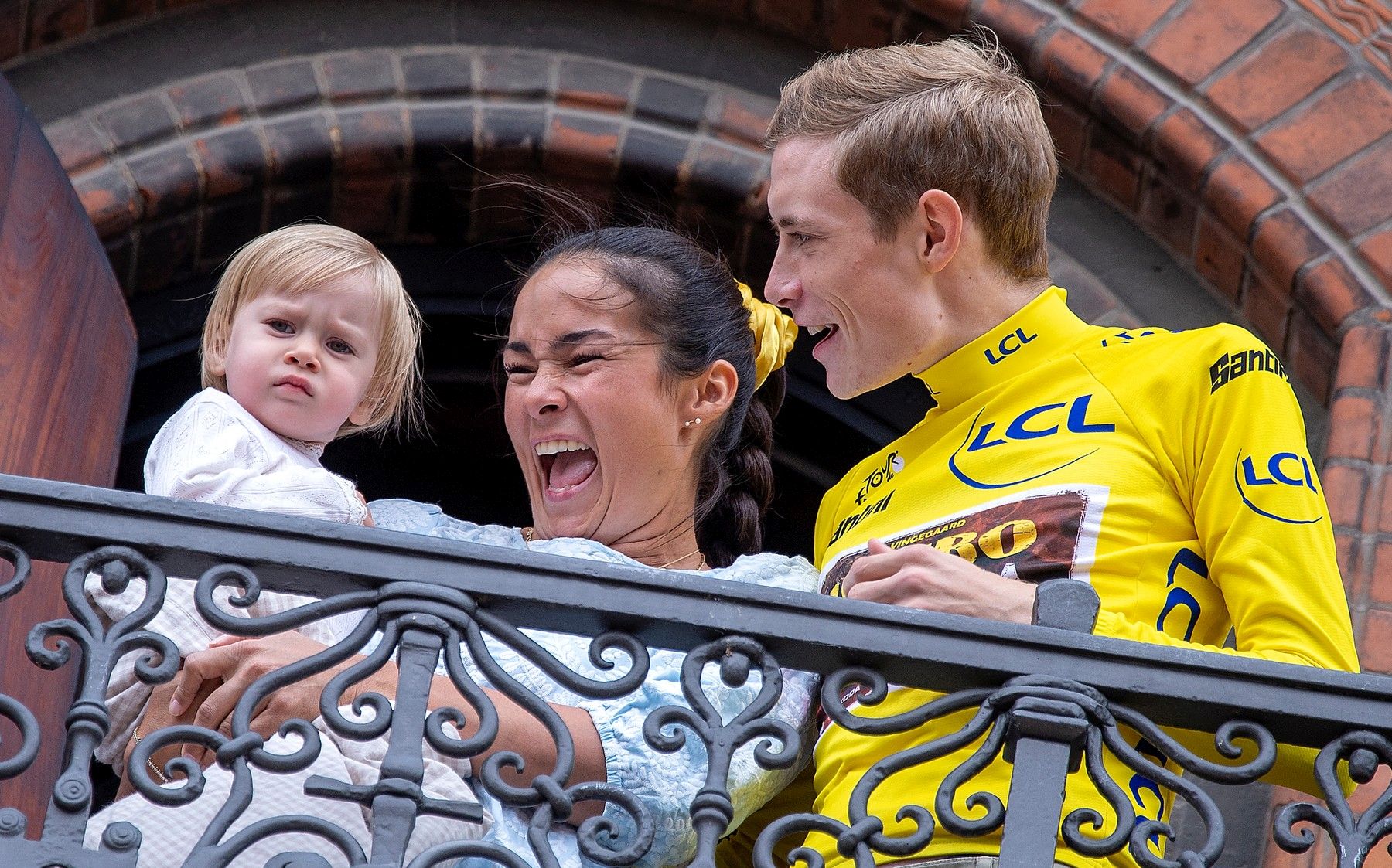 Jonas Vingegaard vítěze Tour de France vítali jako krále, co ho čeká