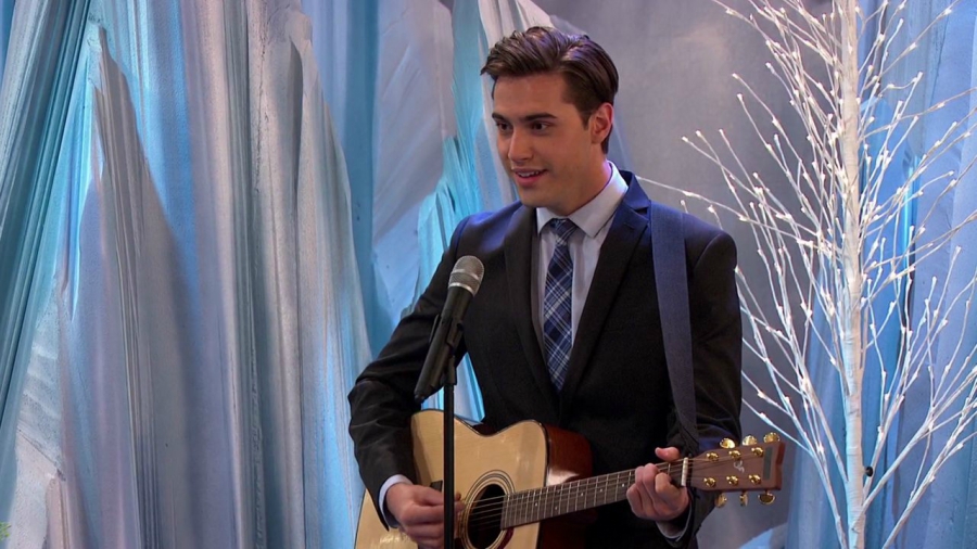 Your Zodiac Sign Determines Your Disney Channel Heartthrob