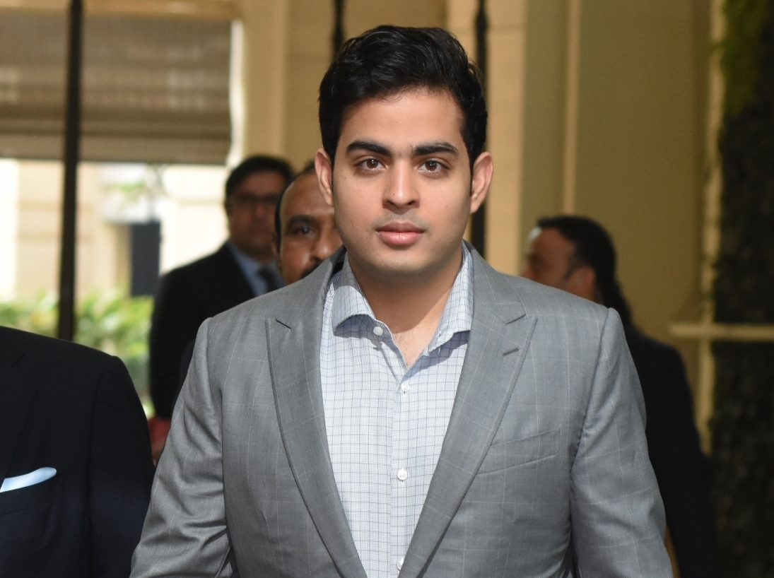 IPL 2018 Mukesh Ambani's son miffed with IPL broadcast timings