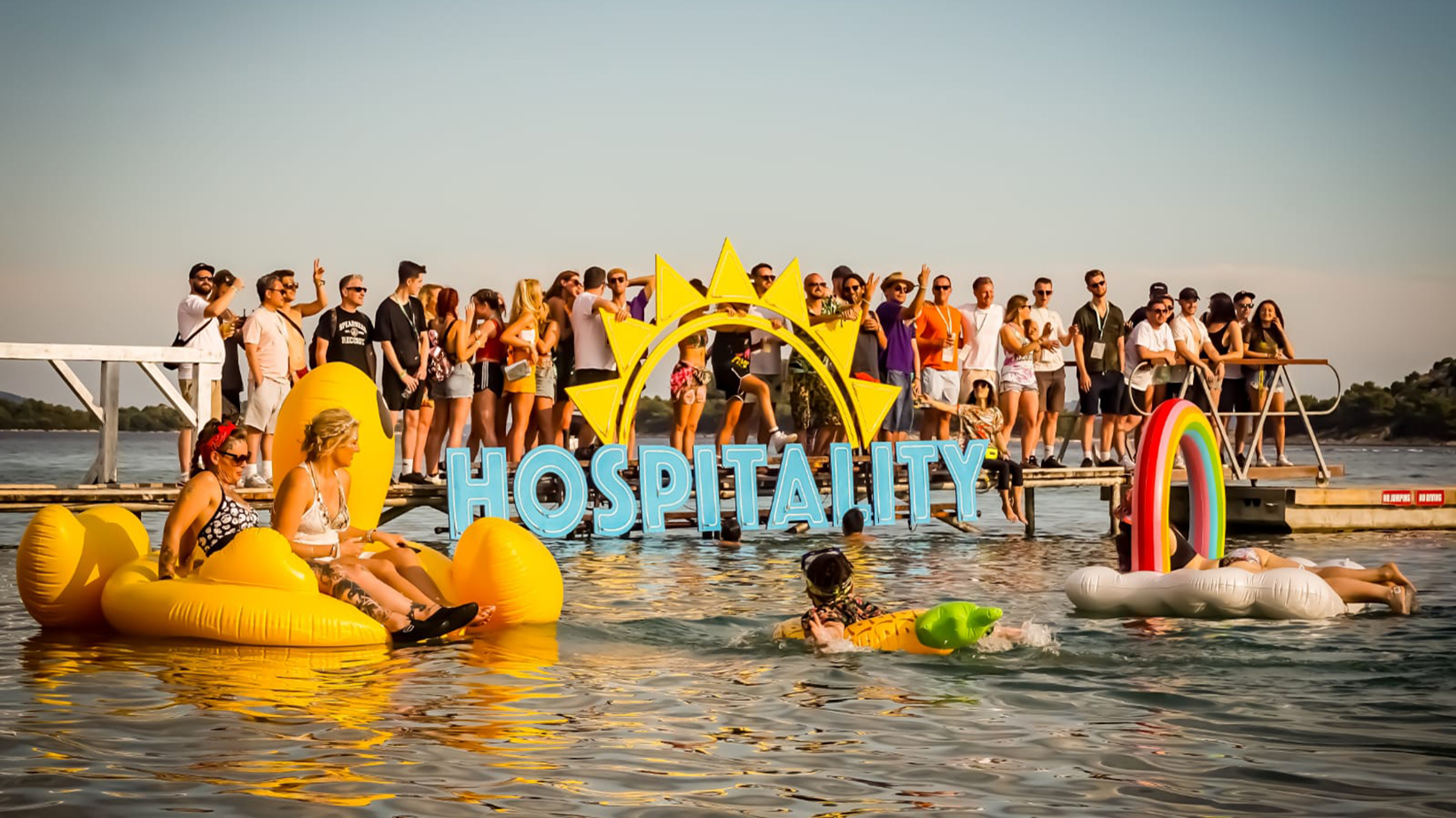 Reviewed Hospitality On The Beach 2019 Data Transmission
