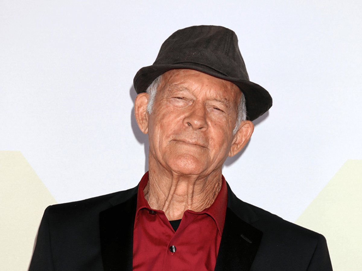 Max Gail Wins Outstanding Supporting Actor Daytime Emmy Daytime Confidential
