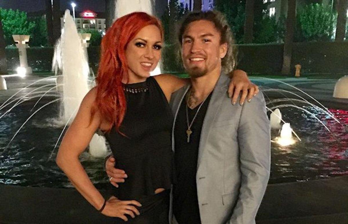 UFC despide al ex novio de Becky Lynch