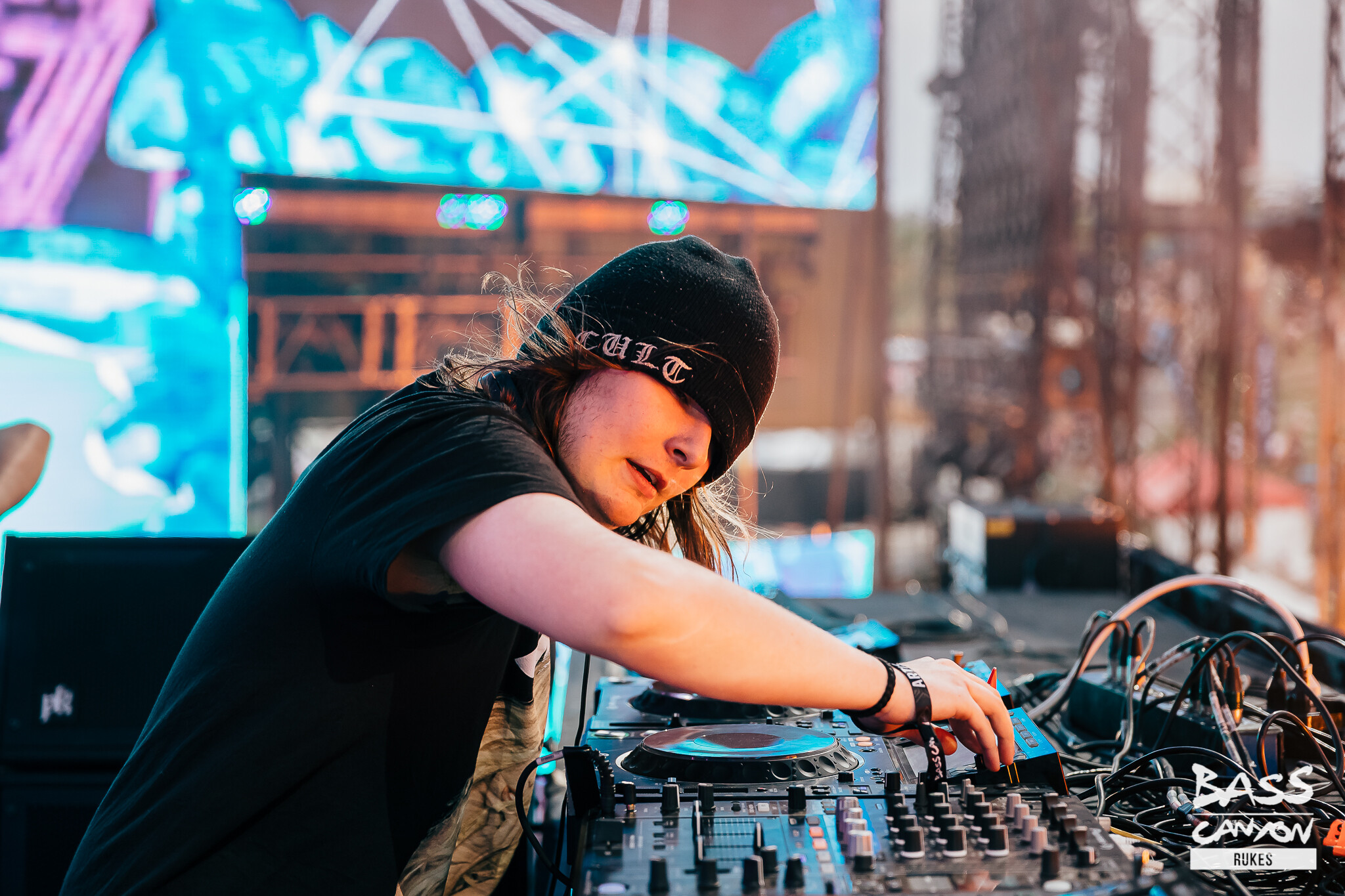 Dion Timmer explores melodic bass realms with ‘Arcane’ EP