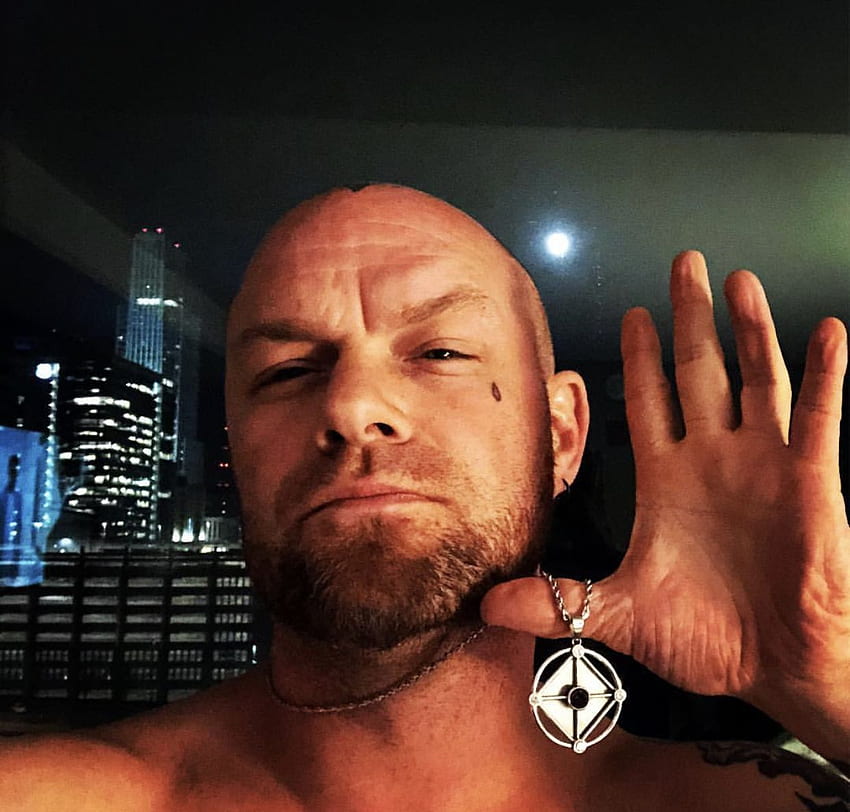 Best Ivan Moody FFDP . Ivan moody, Five fingers, Cool bands HD