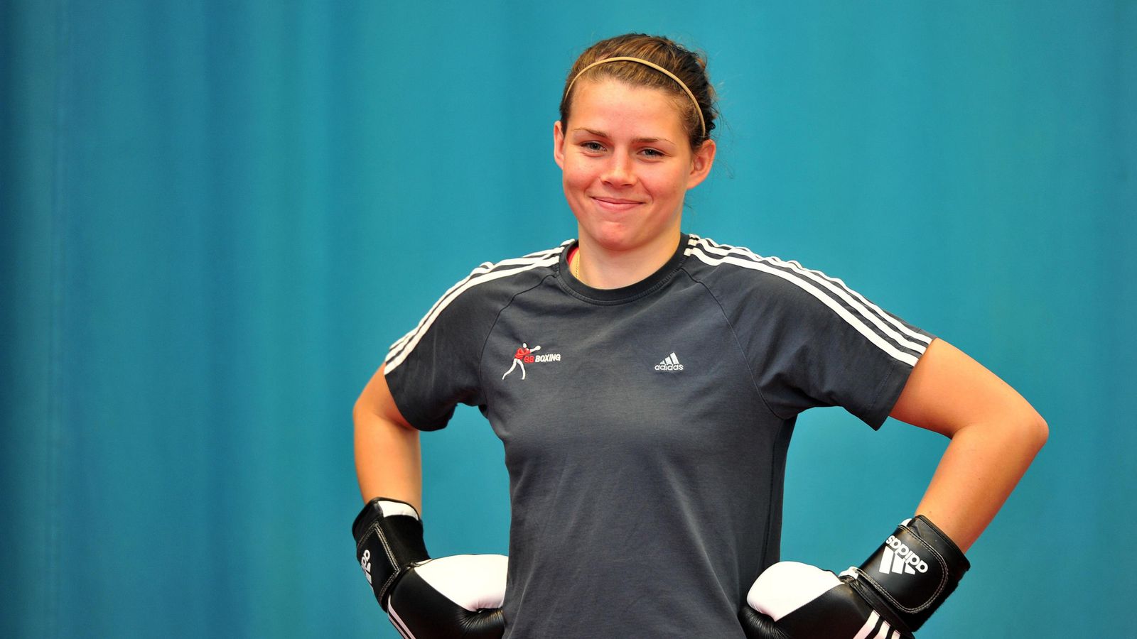 Savannah Marshall passes first test at World Championships in
