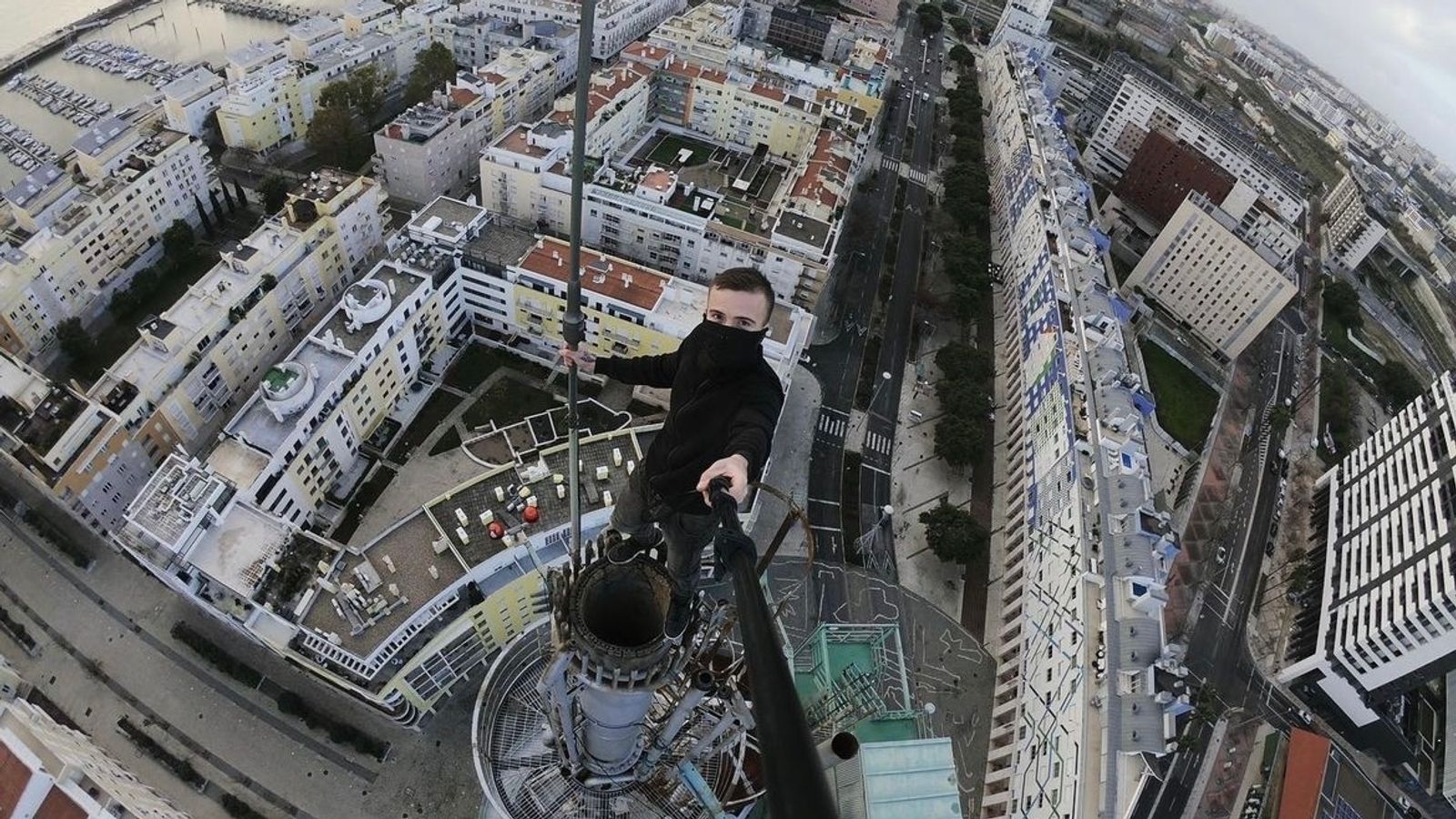 French daredevil Remi Lucidi dies after 'falling off residential