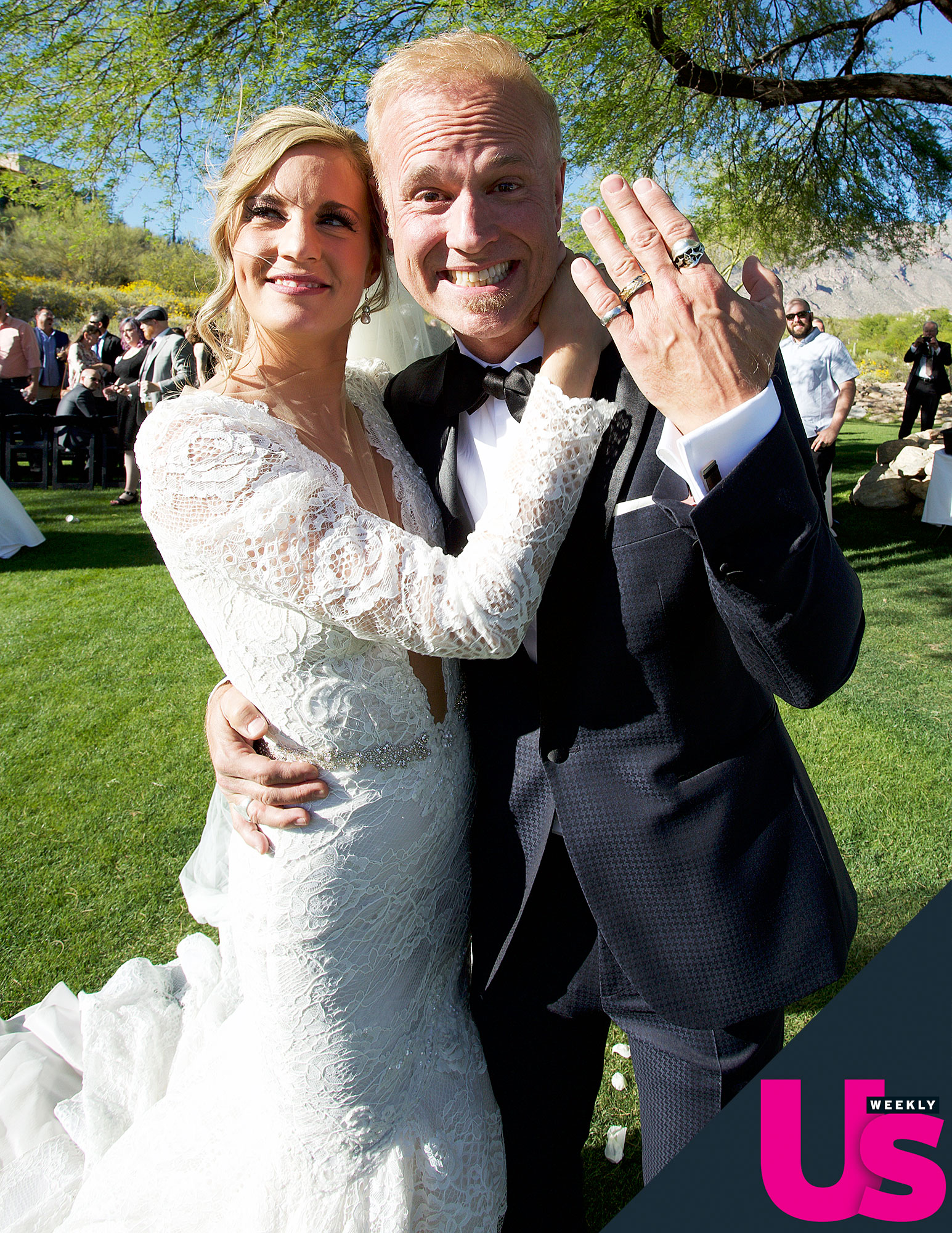 ‘The Price Is Right’ Announcer Gray Marries Brittney Green Pic