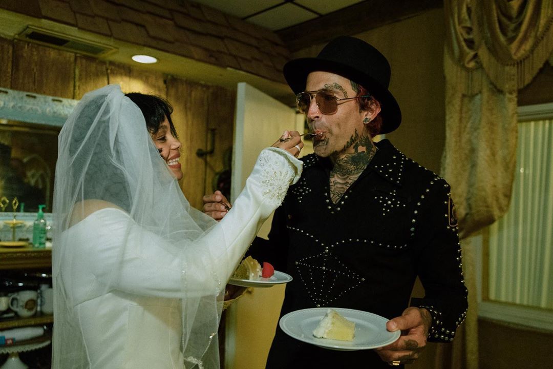 Yelawolf and Fefe Dobson Got Married Eminem.Pro the biggest and