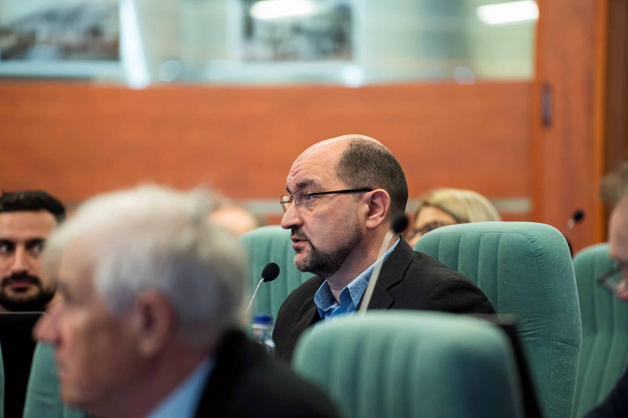 Simó Károly beperelné az Érd Médiacentrumot Érd Most!