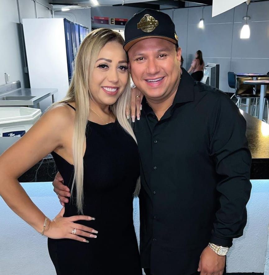 Ella es Alejandra Villegas, la esposa de Brincos Dieras Barrio
