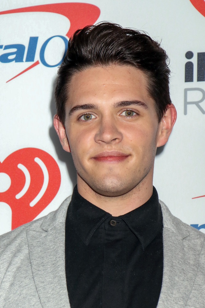 Casey Cott Ethnicity of Celebs What Nationality Ancestry Race