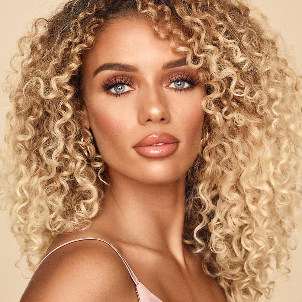 Jena Frumes Ethnicity, Wiki, Biography, Age, Boyfriend, Net Worth and More