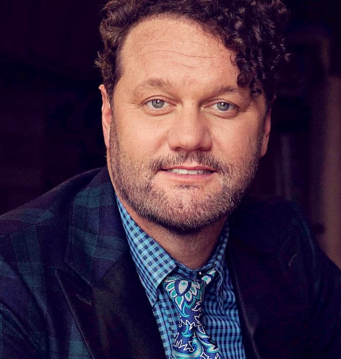 David Phelps Wiki, Age, Height, Wife, Songs, Family, Net Worth