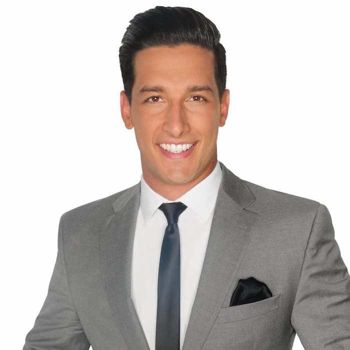 Mark Mester (KTLA 5) BioWiki, Age, Wife, Married, Salary, Net Worth