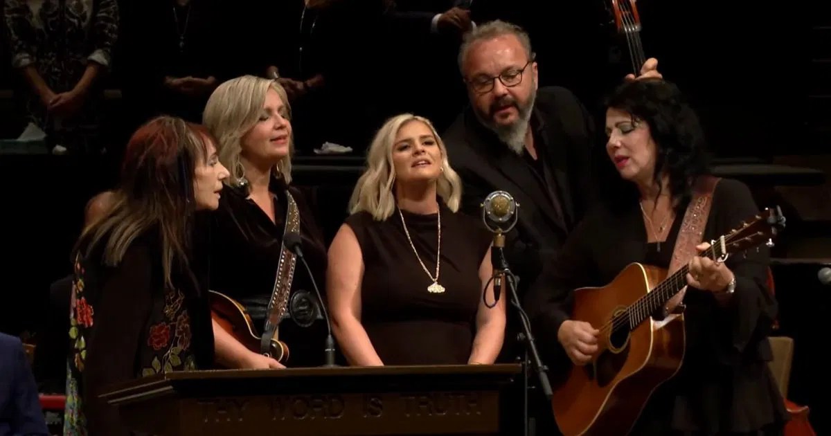 Sole Survivor of The Nelons Shares an Inspiring Message and Delivers a Moving Performance After